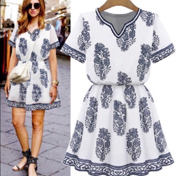 Goodnight Macaroon Dresses & Skirts - NWT Goodnight Macaroon Blue/White Printed Dress M